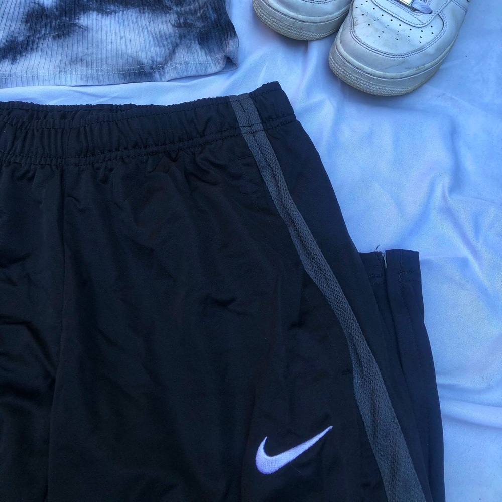 ✨Nike joggers✨